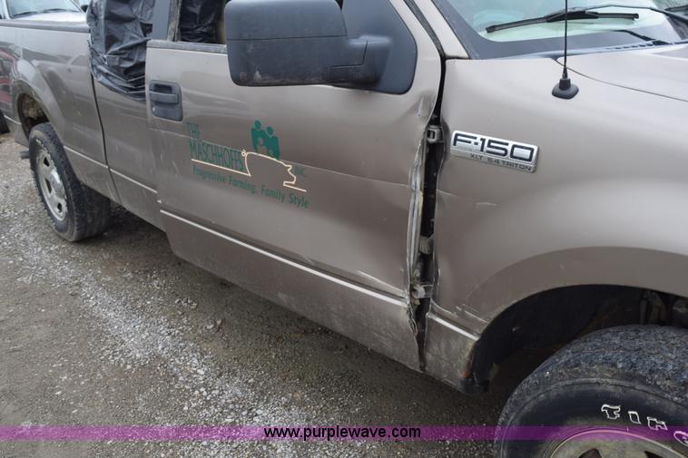 image for item L3473 2005 Ford F150 SuperCab pickup truck