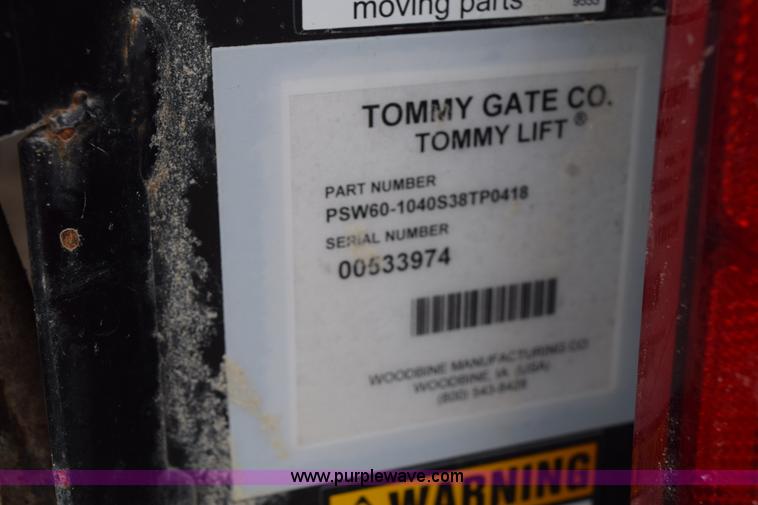 image for item L3473 2005 Ford F150 SuperCab pickup truck