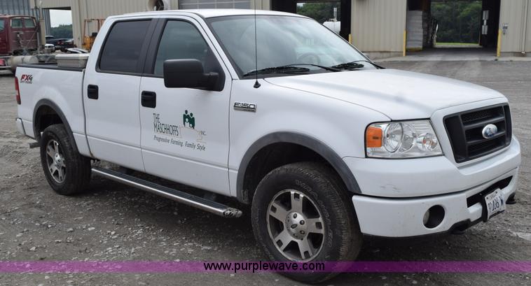image for item L3479 2007 Ford F150 SuperCrew pickup truck