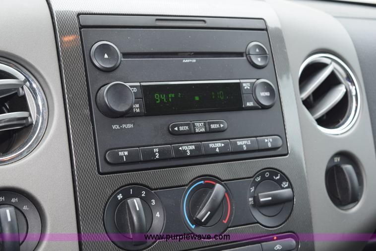 image for item L3479 2007 Ford F150 SuperCrew pickup truck