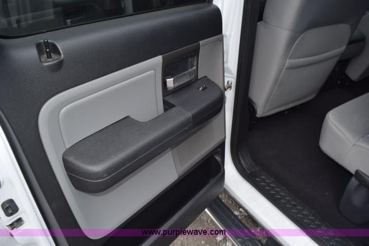 image for item L3479 2007 Ford F150 SuperCrew pickup truck