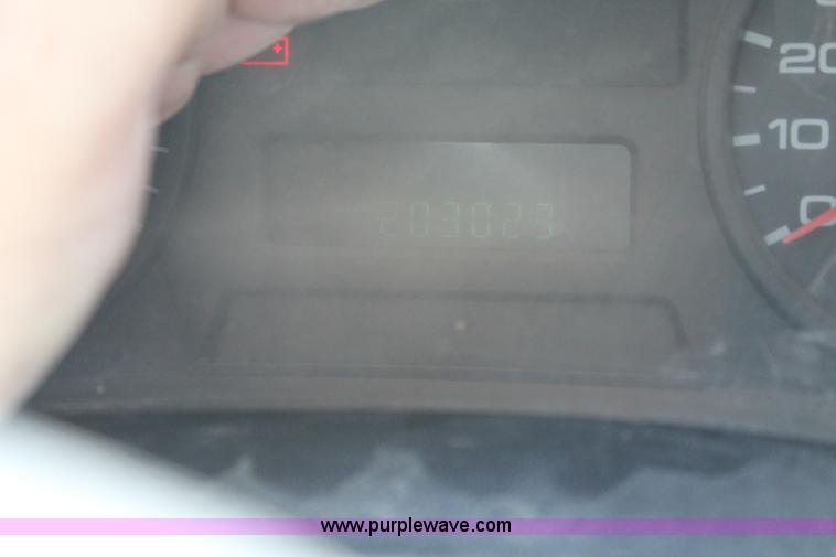 image for item L4358 2005 Ford F250 Super Duty SuperCab pickup truck