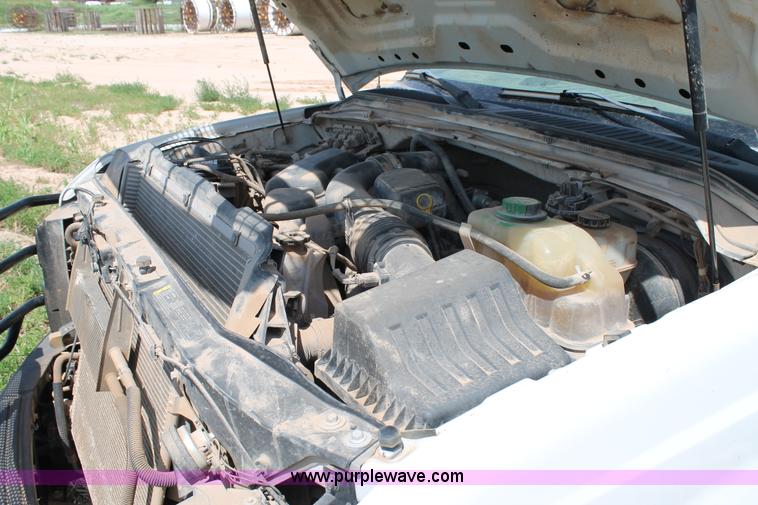 image for item L4361 2008 Ford F350 Super Duty XL Crew Cab pickup truck