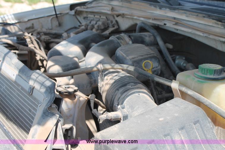 image for item L4361 2008 Ford F350 Super Duty XL Crew Cab pickup truck