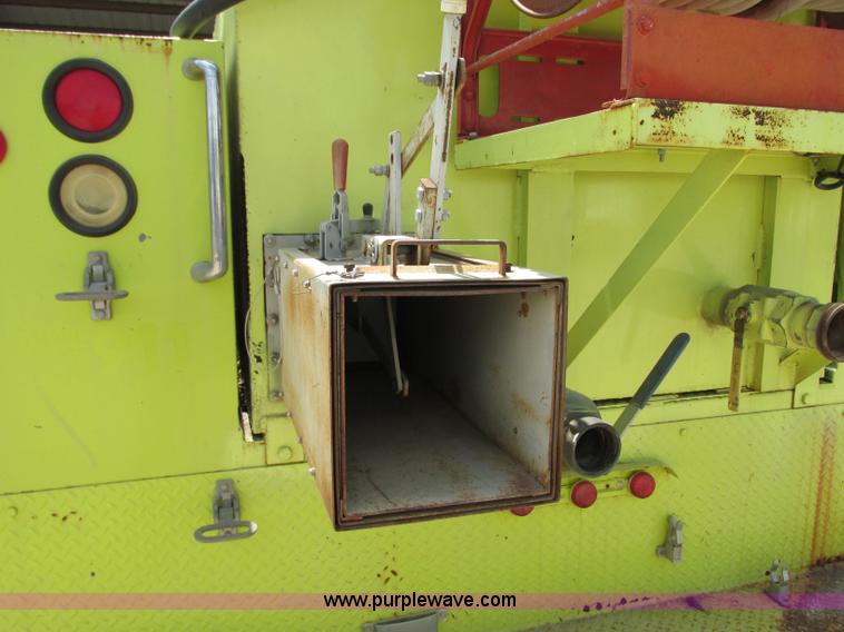 image for item R9369 1983 Chevrolet Kodiak C70 fire truck