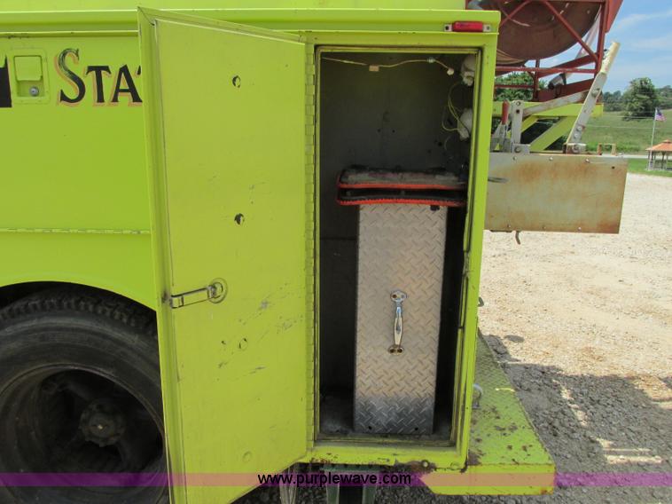 image for item R9369 1983 Chevrolet Kodiak C70 fire truck