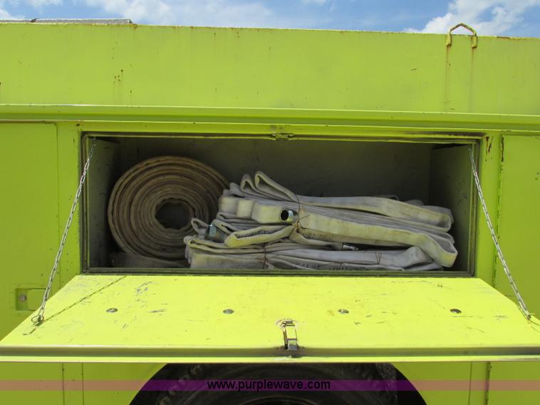 image for item R9369 1983 Chevrolet Kodiak C70 fire truck