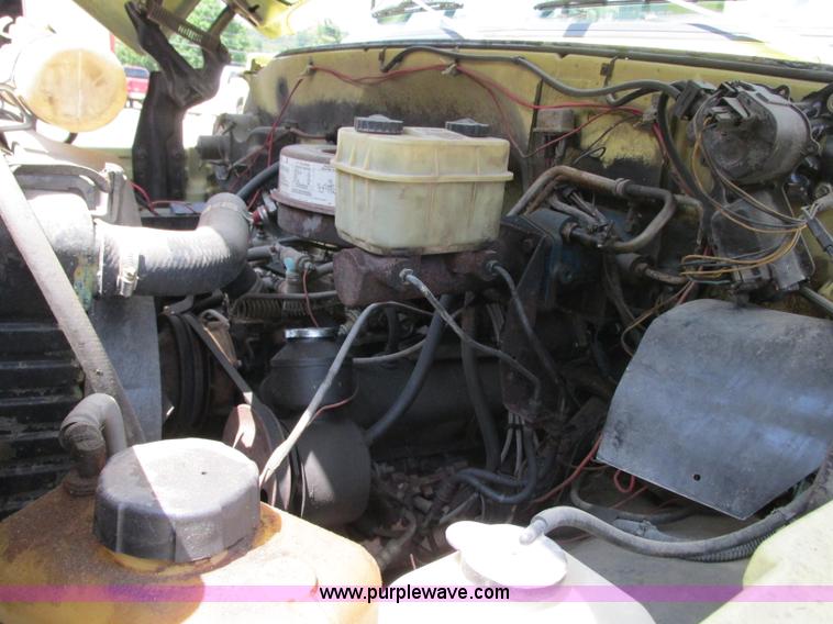 image for item R9369 1983 Chevrolet Kodiak C70 fire truck