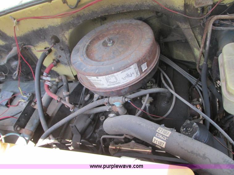 image for item R9369 1983 Chevrolet Kodiak C70 fire truck