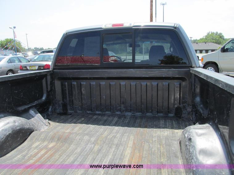 image for item R9370 2007 Ford F150 XLT SuperCab pickup truck