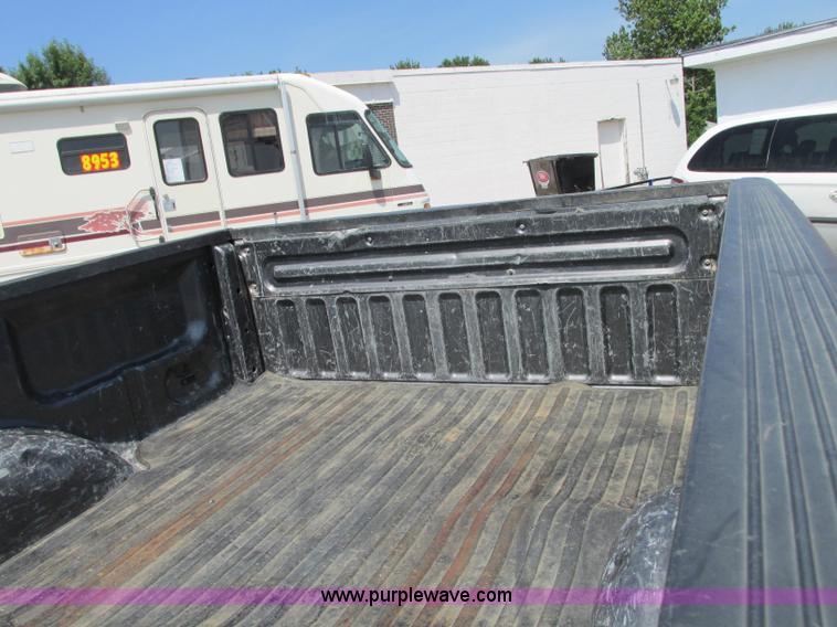 image for item R9370 2007 Ford F150 XLT SuperCab pickup truck