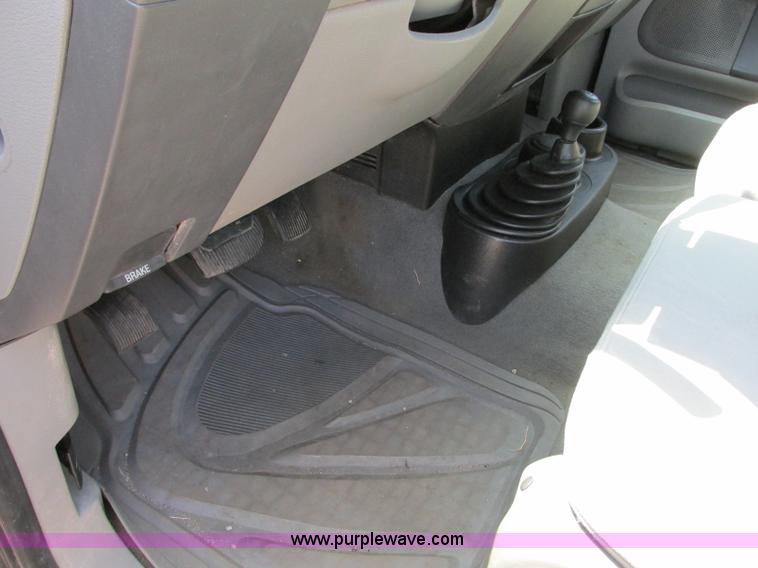 image for item R9370 2007 Ford F150 XLT SuperCab pickup truck