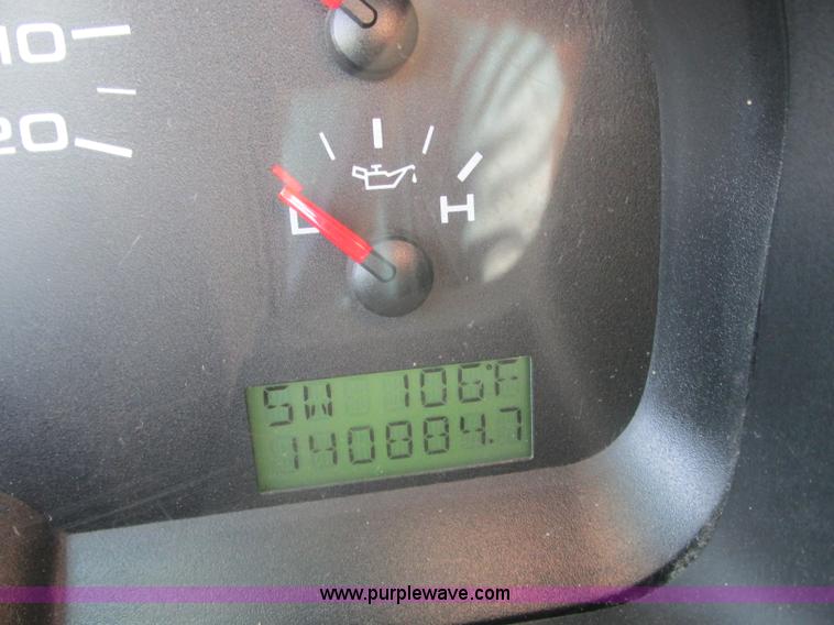 image for item R9370 2007 Ford F150 XLT SuperCab pickup truck