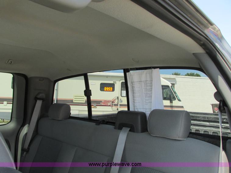 image for item R9370 2007 Ford F150 XLT SuperCab pickup truck