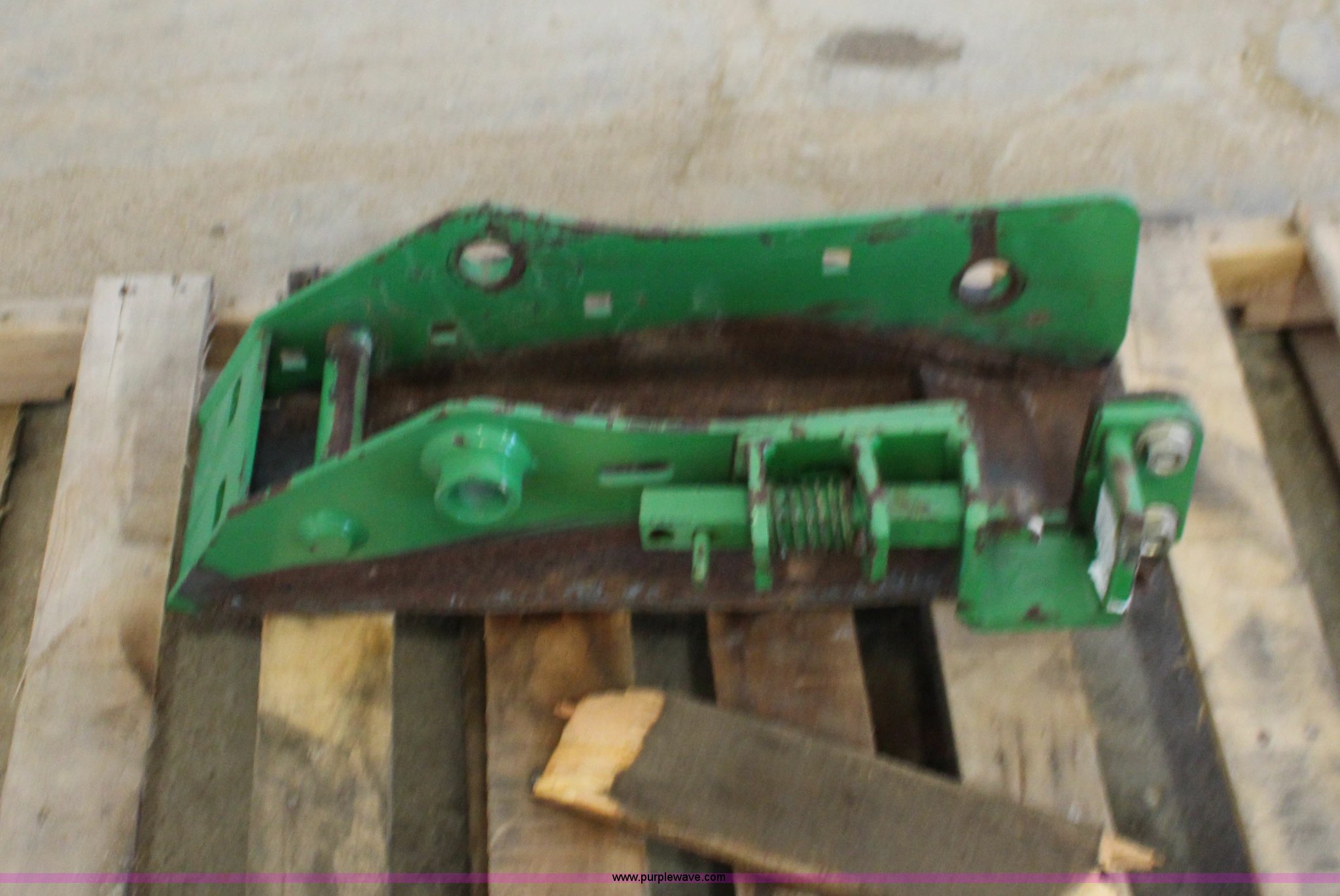 John Deere quick attach loader brackets in Abilene, KS Item BC9214