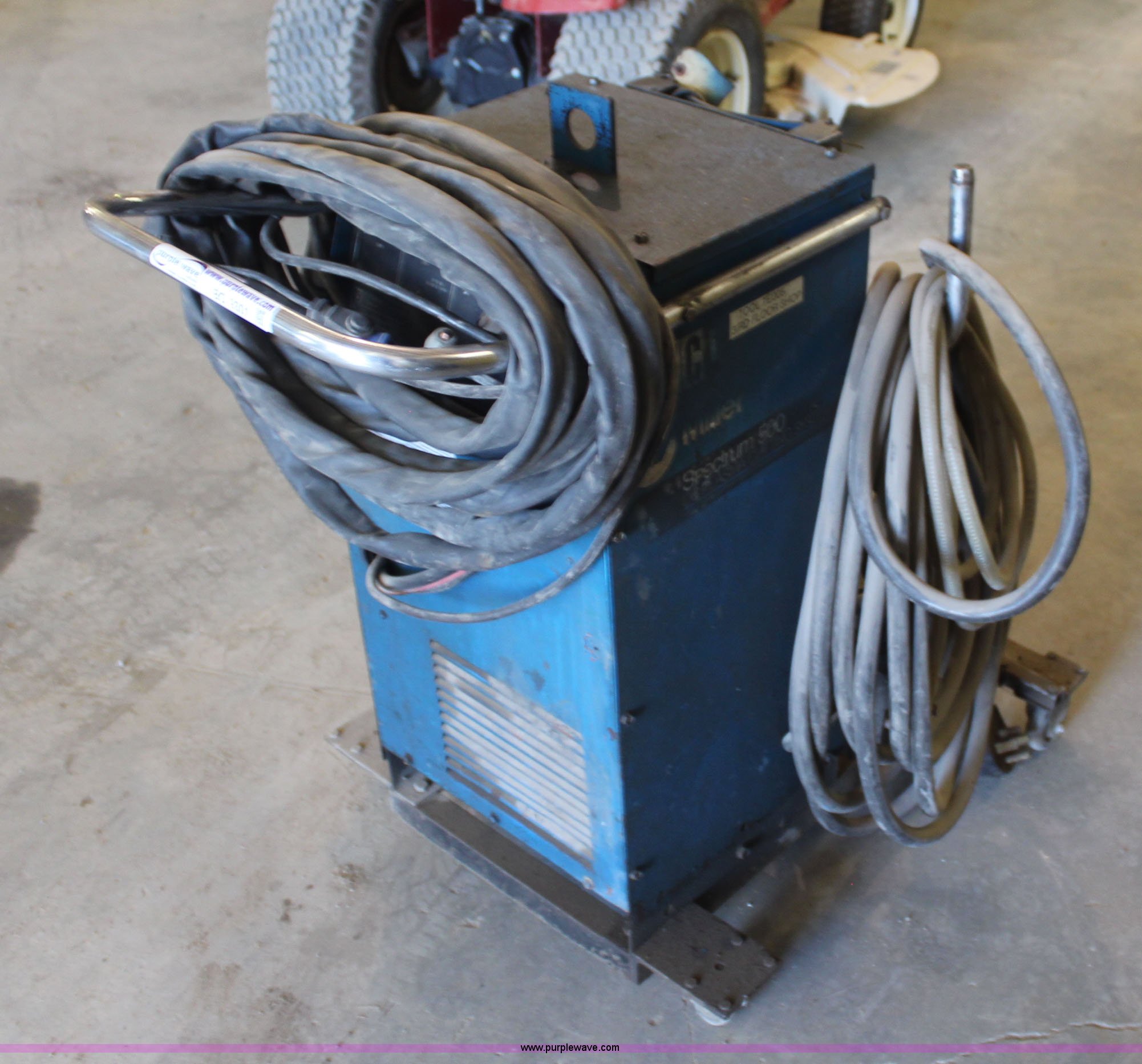 Miller Spectrum 500 Plasma Cutter In Wamego Ks Item Bo9301 Sold Purple Wave