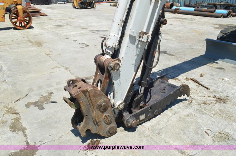 image for item AV9896 2008 Takeuchi TB1140 compact excavator