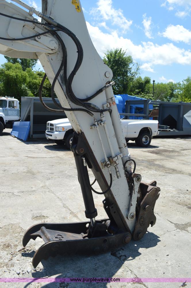 image for item AV9896 2008 Takeuchi TB1140 compact excavator