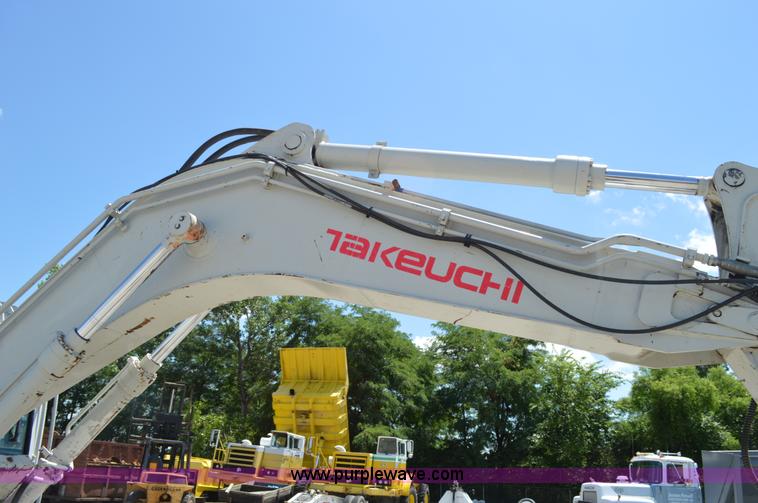 image for item AV9896 2008 Takeuchi TB1140 compact excavator