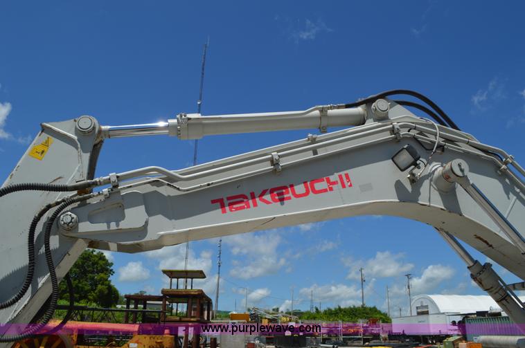 image for item AV9896 2008 Takeuchi TB1140 compact excavator