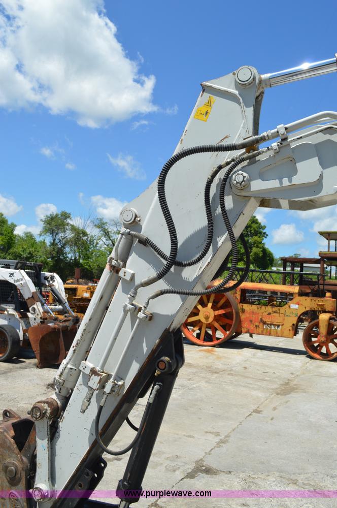 image for item AV9896 2008 Takeuchi TB1140 compact excavator