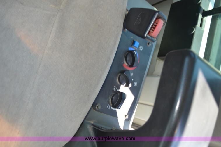 image for item AV9896 2008 Takeuchi TB1140 compact excavator