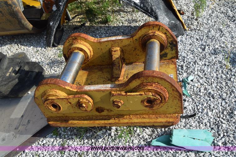 image for item AZ9009 Excavator quick attach