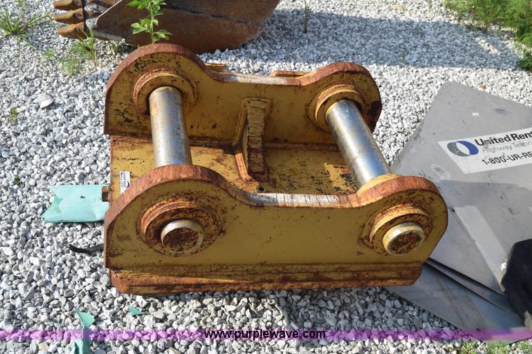 image for item AZ9009 Excavator quick attach