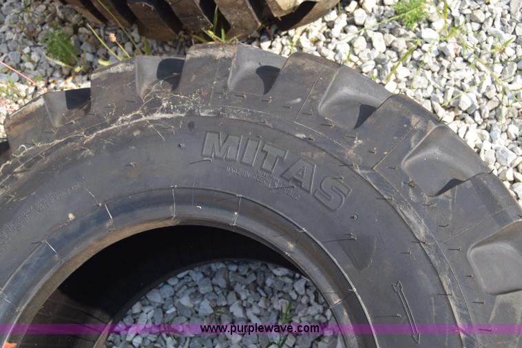 image for item AZ9013 (3) 12.5-80-18 tires