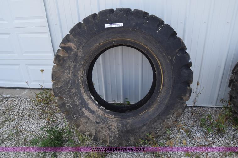 image for item AZ9015 BF Goodrich 17.5-25 tire