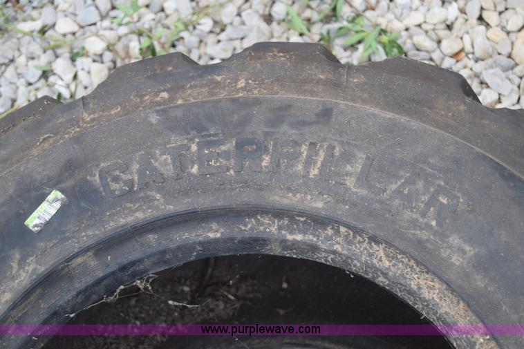 image for item AZ9017 (5) 12 x 16.5 tires