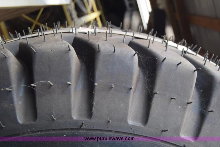 image for item AZ9018 (5) 18.00-25 tires