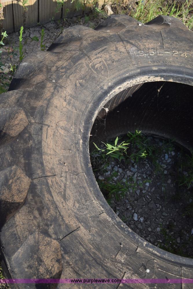 image for item AZ9019 (5) assorted 24" tires