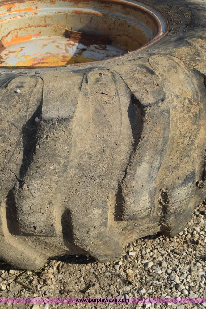 image for item AZ9019 (5) assorted 24" tires