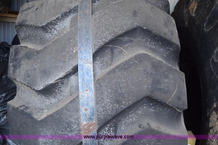 image for item AZ9023 (2) Firestone 29.5-29 tires