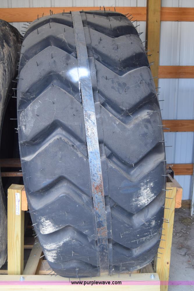 image for item AZ9024 (2) General 29.5-29 tires