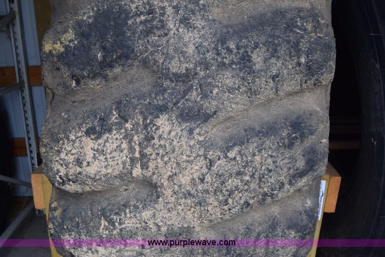 image for item AZ9024 (2) General 29.5-29 tires