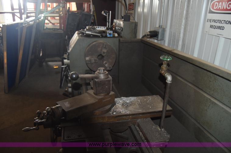 image for item AZ9027 Sharp 1760K lathe