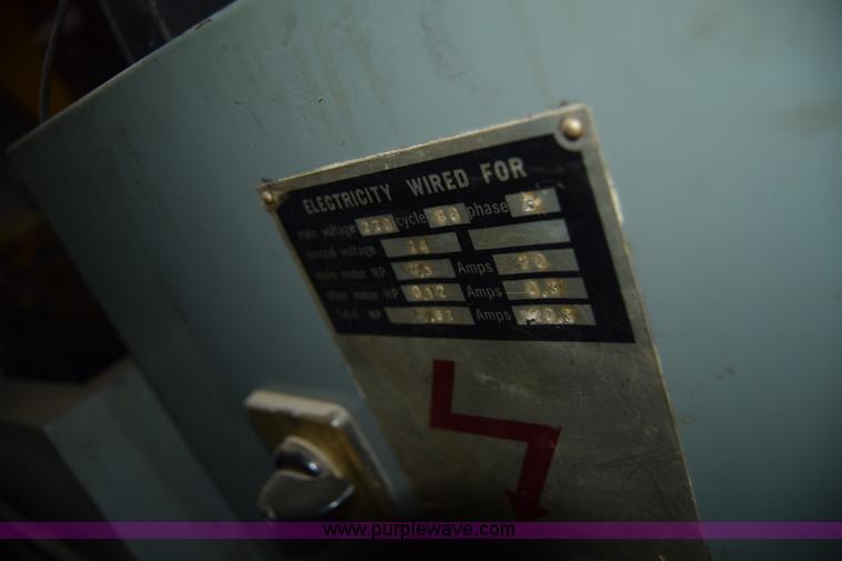 image for item AZ9027 Sharp 1760K lathe