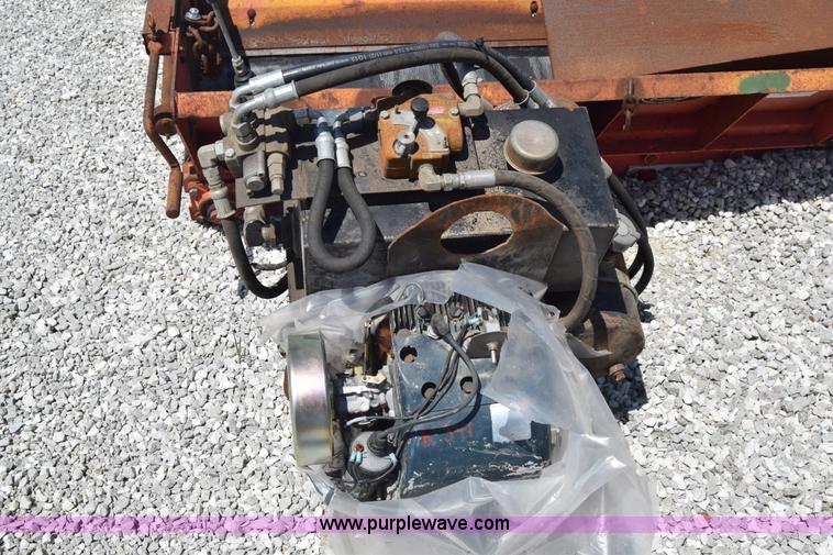 image for item AZ9034 HTC 1200 spreader