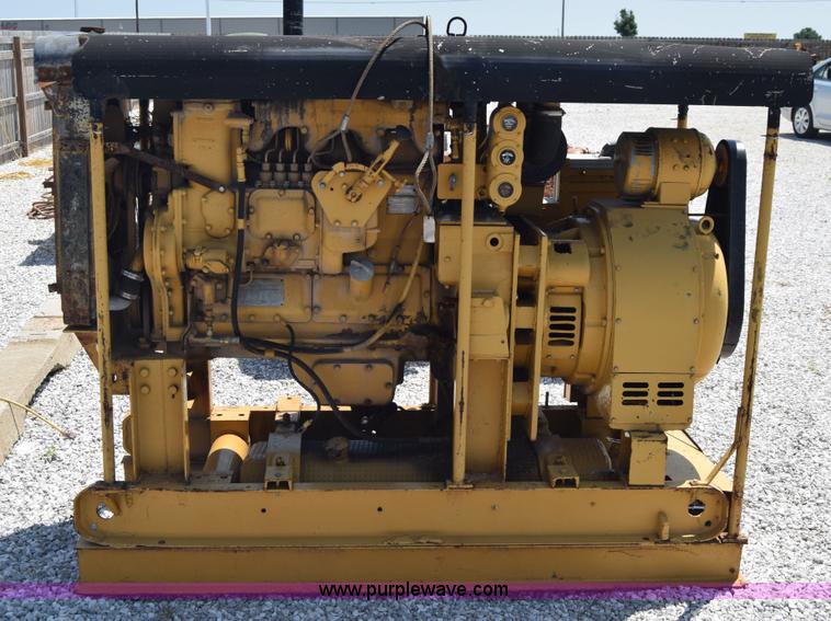 image for item AZ9035 Caterpillar D315 generator