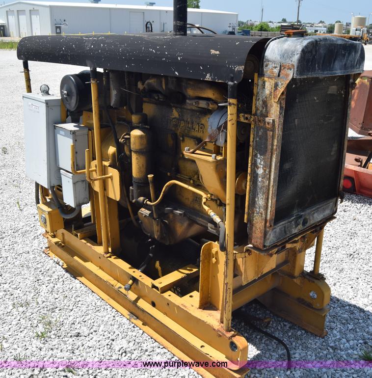 image for item AZ9035 Caterpillar D315 generator
