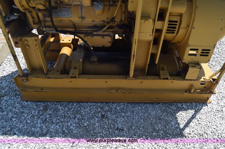 image for item AZ9035 Caterpillar D315 generator