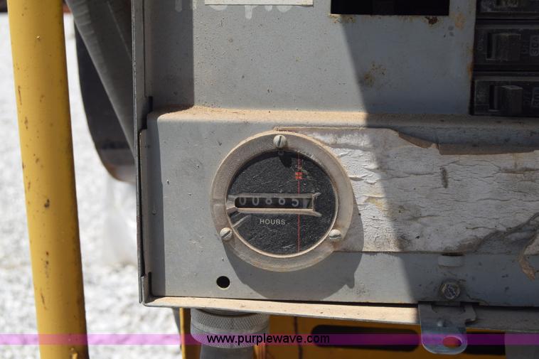 image for item AZ9035 Caterpillar D315 generator