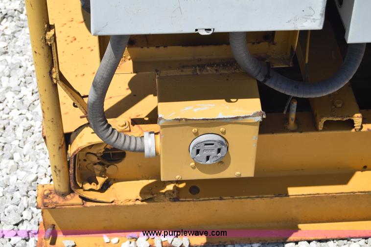 image for item AZ9035 Caterpillar D315 generator