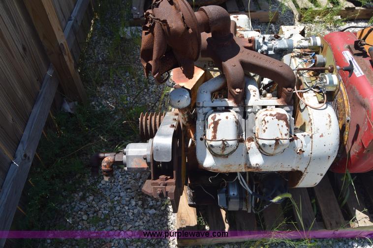 image for item AZ9040 (2) Wisconsin four cylinder diesel engines