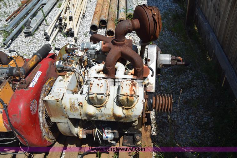 image for item AZ9040 (2) Wisconsin four cylinder diesel engines