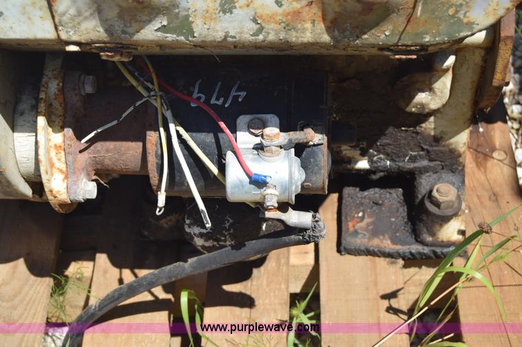 image for item AZ9040 (2) Wisconsin four cylinder diesel engines