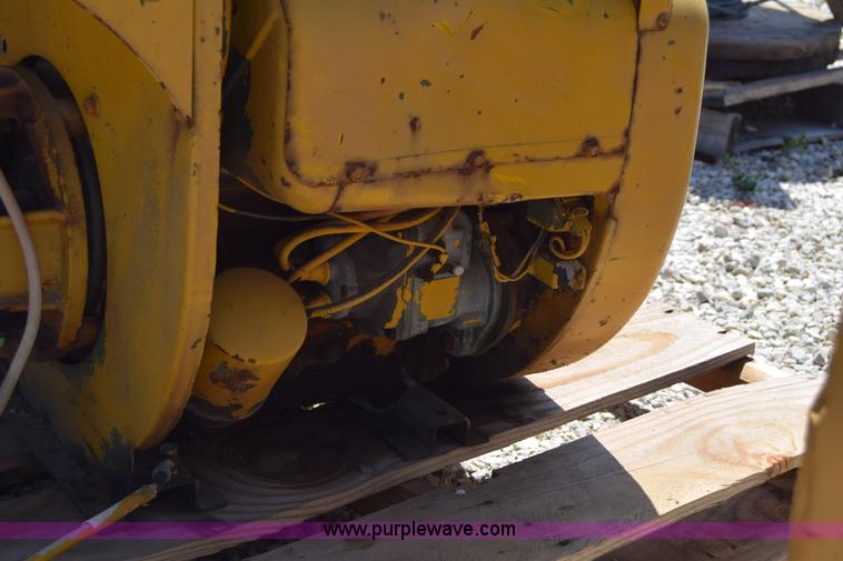 image for item AZ9042 (2) Wisconsin four cylinder gas engines