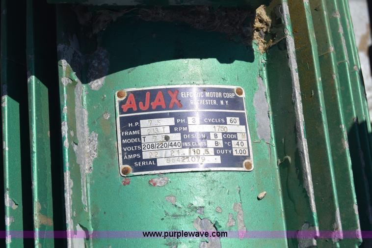 image for item AZ9047 Air compressor